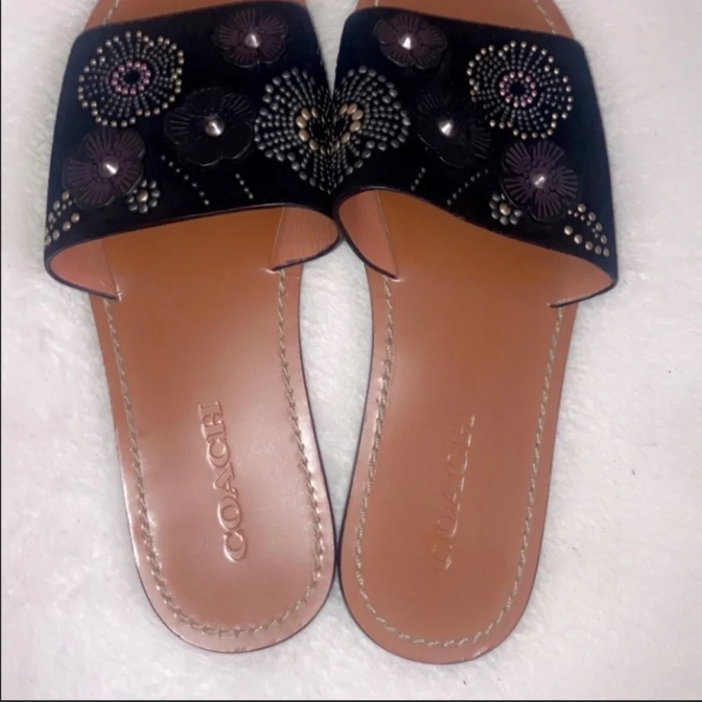 Coach Tea Rose Rivet Stud Black Suede Slide Sandals Shoes Size 8